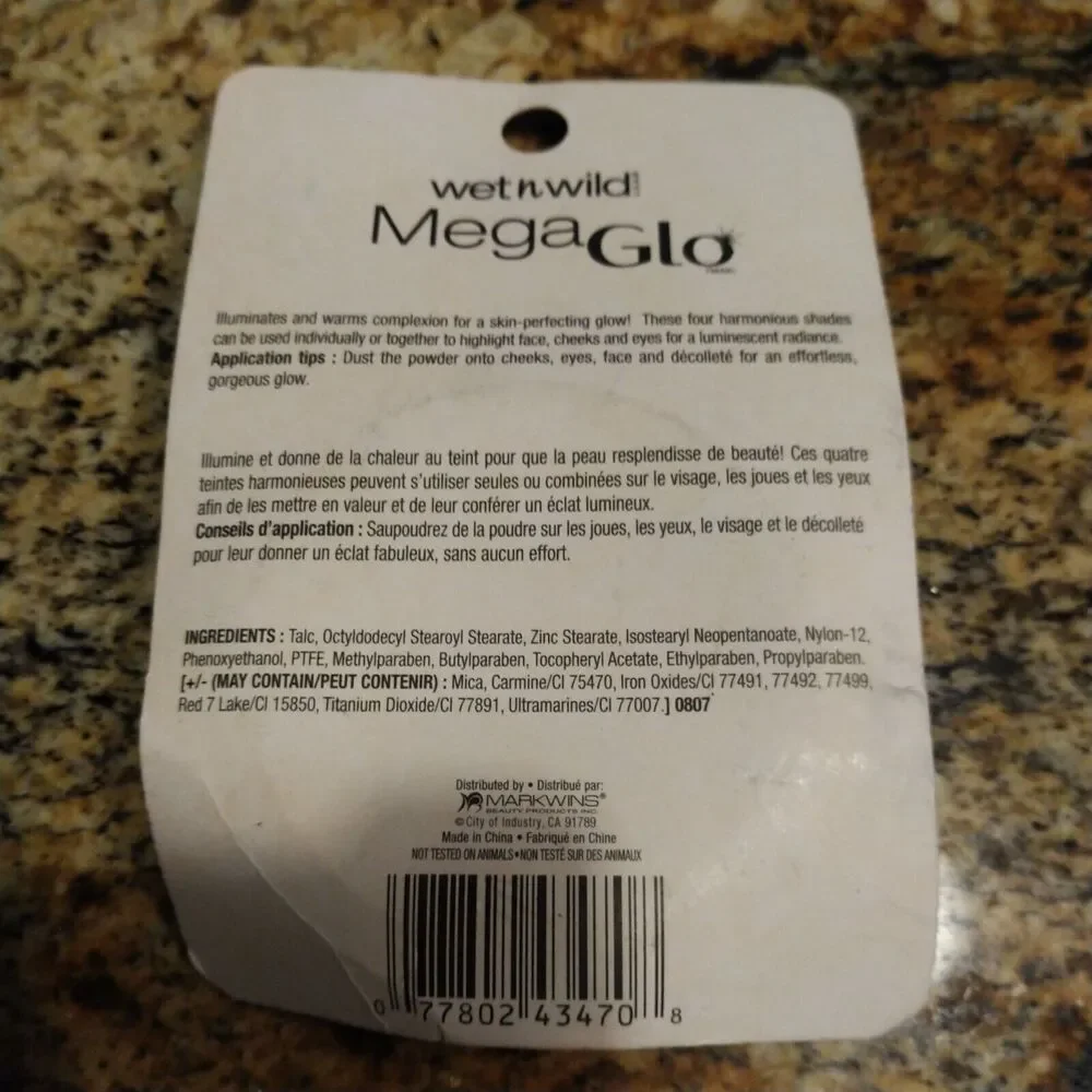 Wet n wild MegaGlo Illuminating Powder Color #347 Spotlight Peach NIP Sealed